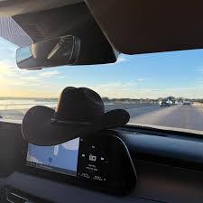 aj hahn (@ajhahnn) • Instagram photos and videos