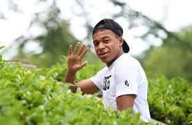 Read on to find more about his family: Kylian Mbappe Bio Wiki Net Worth Dating Girlfriend Fifa Goal