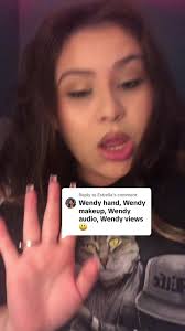 Wendy Hand Size
