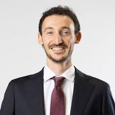 Lillian Hancock's Instagram, Twitter & Facebook