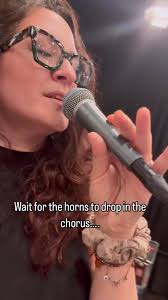 September 🍑 #tour #jazz #nicolezmusic #nicolezuraitis  #jazzsingersongwriter 📸 @vnina from #newportjazzfestival