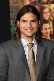 Ashton kutcher is a celebrity hollywood actor that is most famous for his role in the television series that 70′s show. he is mainly cast in comedies, and although most people think he is most suited to this role he has shown that he is the following is a list of movies that ashton kutcher has acted in. Kutcher Kunis Look Like Young Love