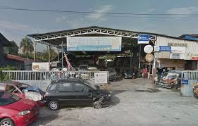 In the past pernah accident, claim buat laju je. Panel Repair Workshops Directory For Liberty