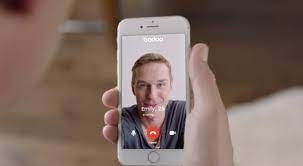 Shares in the firm debuted at $43 apiece, valuing it at over $8bn. Badoo Plant Die Swipe Aus Seiner Dating App Fallen Zu Lassen Wahrend Es Live Videoubertragungen Testet Techcrunch