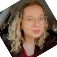 Stacy Theriot's Instagram, Twitter & Facebook