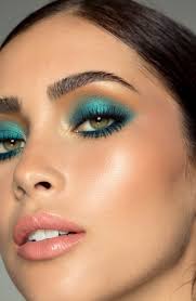 Pin By Solange Balderrama On Eye Makeup Eye Makeup Evening Makeup Blue Eye Makeup