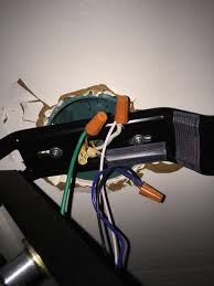 It's a 3 way spot. Ceiling Fan Gets Voltage But Lights Do Not Turn On Home Improvement Stack Exchange