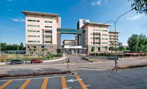 Malaysian students who study in these schools will get an international qualification without leaving the country. Als Freemover An Die Monash University Malaysia Malaysia Iec