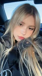 I'm Natalya and here's my CV ☺️ Age : 2006 Relationship status : single  Child : no Country : USA 🇺🇸 Origin : American Looking for boyfriend : 👍