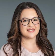 Nicole Wiler's Instagram, Twitter & Facebook