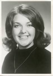 Is it normal for a golden retriever to roam?