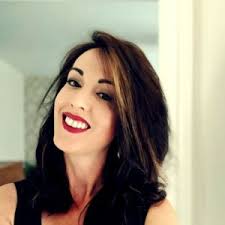 The Living List: Blaine, Tamia: 9798876504623: Amazon.com: Books