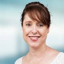 Elise Fairbairn's Instagram, Twitter & Facebook