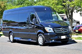 Factors That You Need To Take Into Consideration While Choosing The Right Coach Hire In Luton Luton Hiring Van Life