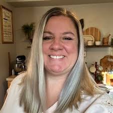 Robyn Love Steele (@robyn.love.steele)