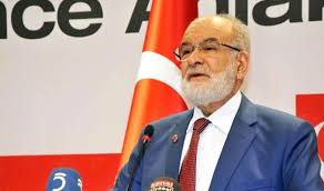 .tv 5'de cumhurbaşkanı adayı ve saadet partisi genel başkanı temel karamollaoğlu, eşi ve. Karamollaoglu Nun Esi Ingiliz Cikti Haberi Finansgundem Com