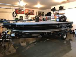 The lund pro guide is the finest aluminum tiller fishing boat for back trolling and walleye fishing. 2016 Lund Pro Guide 1875 30900 Sioux Falls Sd Boats For Sale North Dakota Nd Shoppok