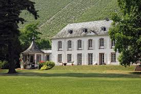 Der kandidat ist der hammer, schläft bis 13 uhr, wurde schonmal verdächtigt eine bank überfallen zu haben bis seine mutter günther jauch just asked adele about her german sausage and he actually meant her dachshund. Gunther Jauch Uber Die Schwierigkeit Den Eigenen Wein Zu Erkennen Weinkenner De