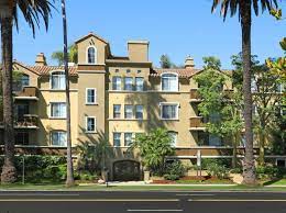 See photos and maps of west los angeles, los angeles two bedroom apartments and rentals. Apartments For Rent In West Los Angeles Los Angeles Zillow