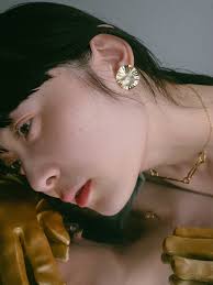 Flora Pierce｜花弁デザインピアス