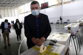 Aunque no lo creas estos son los libertarios mas viejos de chile. Padrinos Del Partido Del Orden Se Decantan Por Apoyar A Sebastian Sichel En Primarias De Chile Vamos El Mostrador