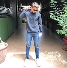 Bagaimanapun setakat ini baik syafiq mahupun pihak pengurusannya masih belum memberi sebarang komen lanjut mengenai penyebaran video tersebut. Syafiq Kyle Ii Sape Suka Selfie Depan Cermin Facebook
