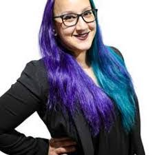 Jessica Strange's Instagram, Twitter & Facebook