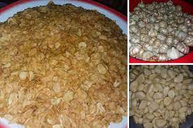 Salah satu cara menghemat waktu di dapur ketika ingin setelah minyak dingin masukkan ke dalam toples bersih dan kering bersama bawang putih cincang yang sudah digoreng tadi. Cara Buat Bawang Putih Goreng Rangup Sedap Tahan Lama