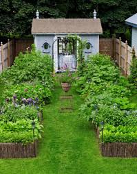 51 Funky Beautiful Vegetable Garden Ideas Image Gardentine Com Backyard Garden Design Backyard Cottage Garden