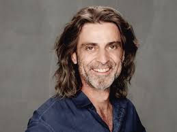 Check out these hairstyles for older men. Hairstyles For Men And Women In Their 50s 60s 70s Or 80s