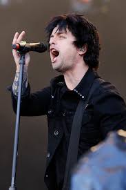 File Rip2013 Greenday Billie Joe Armstrong 0002 Jpg Wikimedia Commons The funny thing about a player's guitars is that you can tell the story of their career through them. file rip2013 greenday billie joe