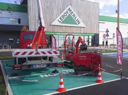 Navegue pelo site da empresa e conheça um pouco mais a companhia, seus departamentos e produtos, além das. Leroy Merlin Bricolage Et Outillage 35 R Keradrien 29490 Guipavas Adresse Horaire