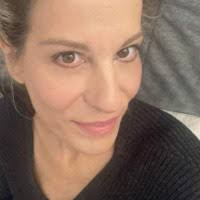 40+ Profile mit dem Suchbegriff „Deak“