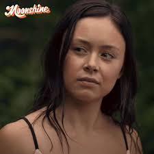 Judging Look Eleanor Bennett GIF