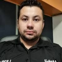 30+ perfiles de «Fausto Rivera»