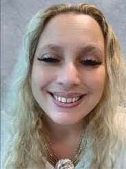 Angie Clapp's Instagram, Twitter & Facebook