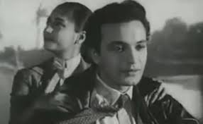 Images: The beautiful Suchitra Sen in Aandhi, Deep Jwele Jaai and Harano  Sur