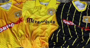 O brasiliense fugiu do comum em 2010 e lançou um uniforme bastante alternativo, em homenagem ao rock. Camisas Oficiais Do Brasiliense Estao Disponiveis Para Compra Brasiliensefc Com Br