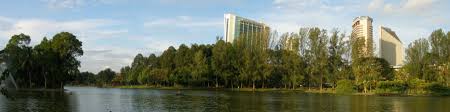 Dank der ausgezeichneten lage (seksyen 14) ist dieses hotel nur 2 km entfernt von: Shah Alam Wikitravel