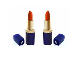 Warna ini cocok untuk semua skin tone. Di Bawah 100 Ribu Ini 7 Lipstik Orange Pilihan Yang Chic Facetofeet Com Line Today