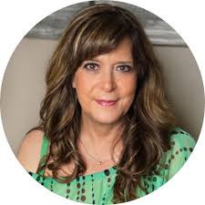 8 Reiki Health Benefits (From the Practitioners)