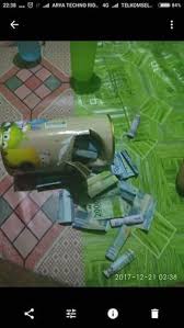 Tapi celengan modern memiliki lubang karet pada bagian. Percaya Gak Percaya Uang Seratus Ribu Dan Lima Puluh Ribu Hilang Di Celengan Di Embat Tuyul Khsblog D