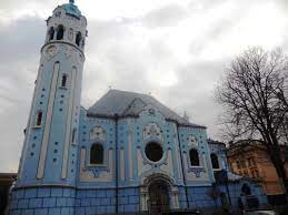 Navštívte františkánsky kostol v bratislave, mirbachov palác alebo modrý kostolík. Bratislava Modry Kostol Kostol Sv Alzbety Kostel Turistika Cz