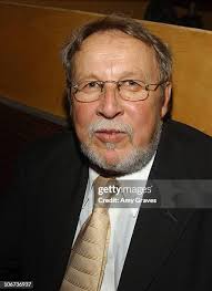 14 Photos & High Res Pictures