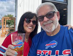 Great workout today the future is looking good. Let's go Commanders!!  Basketball first family and Education always 🙏🏾🏀⚓️