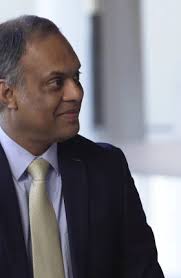 Renault's Billion-Euro Digital Transformation: An Interview with CIO  Frédéric Vincent