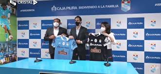 Acompaña al equipo rimense en esta aventura por el título en la nueva temporada 2021. Denilson18 On Twitter Y Asi Lucira La Camiseta Sporting Cristal 2021 Sporting Cristal Y Caja Piura Sellan Con Estas Fotos El Diseno De La Mica Celeste Sporting Cristal Sera Muy Bien Beneficiado