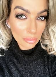 Caroline Geraghty's Instagram, Twitter & Facebook