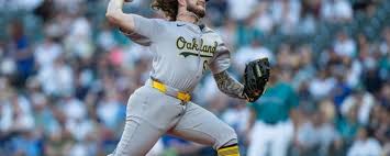 Joey Estes: Breaking News, Rumors & Highlights