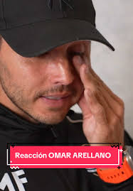 Reacción de Omar “Pina” Arellano a su jersey custom